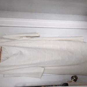 Cream knee-length dress